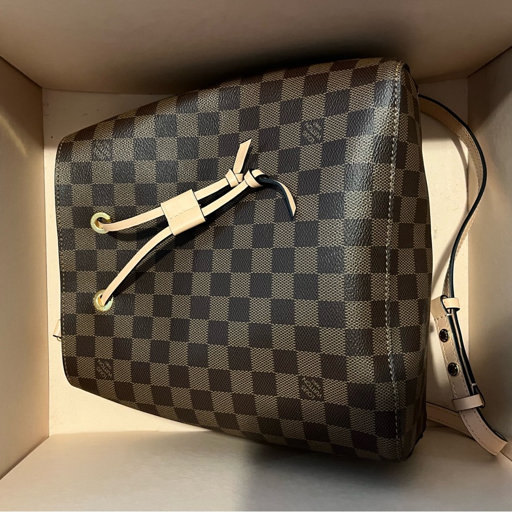 Louis Vuitton bucket bag